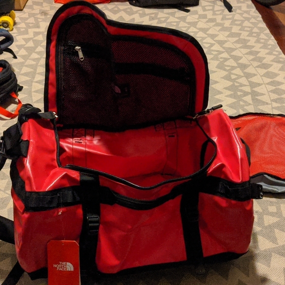The North Face - Base Camp Duffel - S - Picture 4 of 10